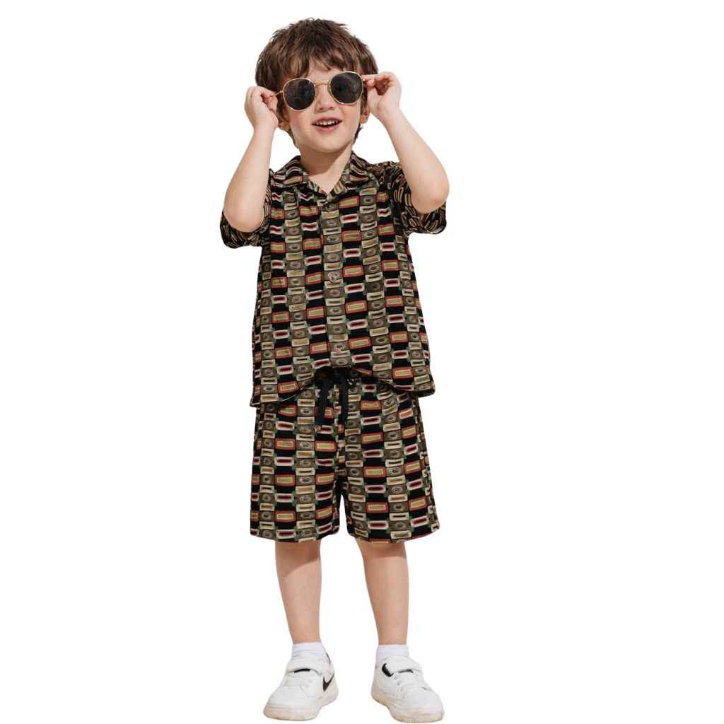 Boys Half Sleeve multi Colors Printed Tracksuit (A-3540)