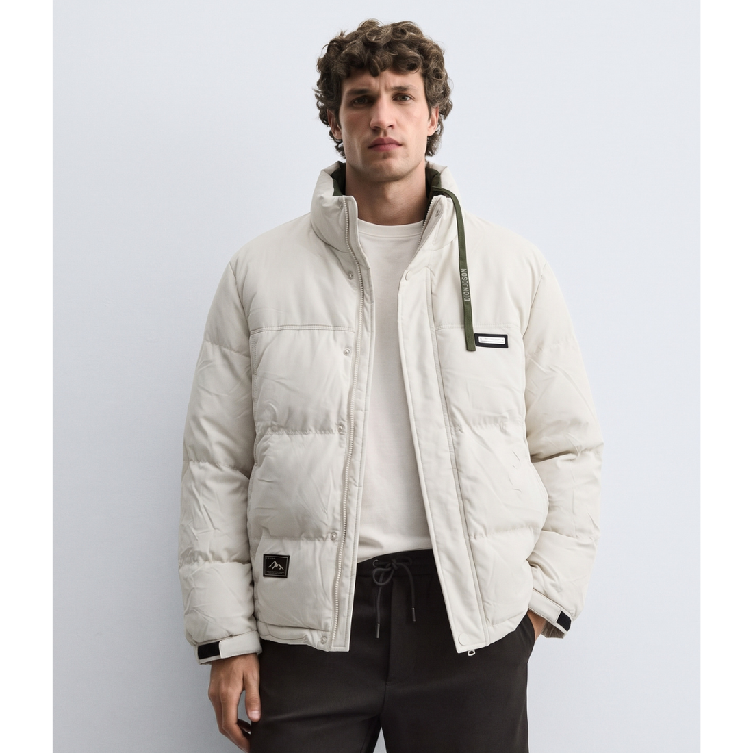 White Bomber Style Puffer Jacket (A-5263)