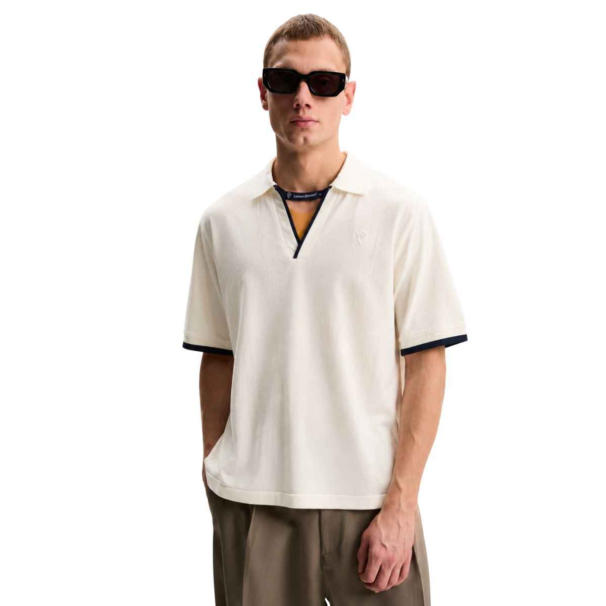Off White Self Lining Johnny Collar V-Neck Polo (A-4436)