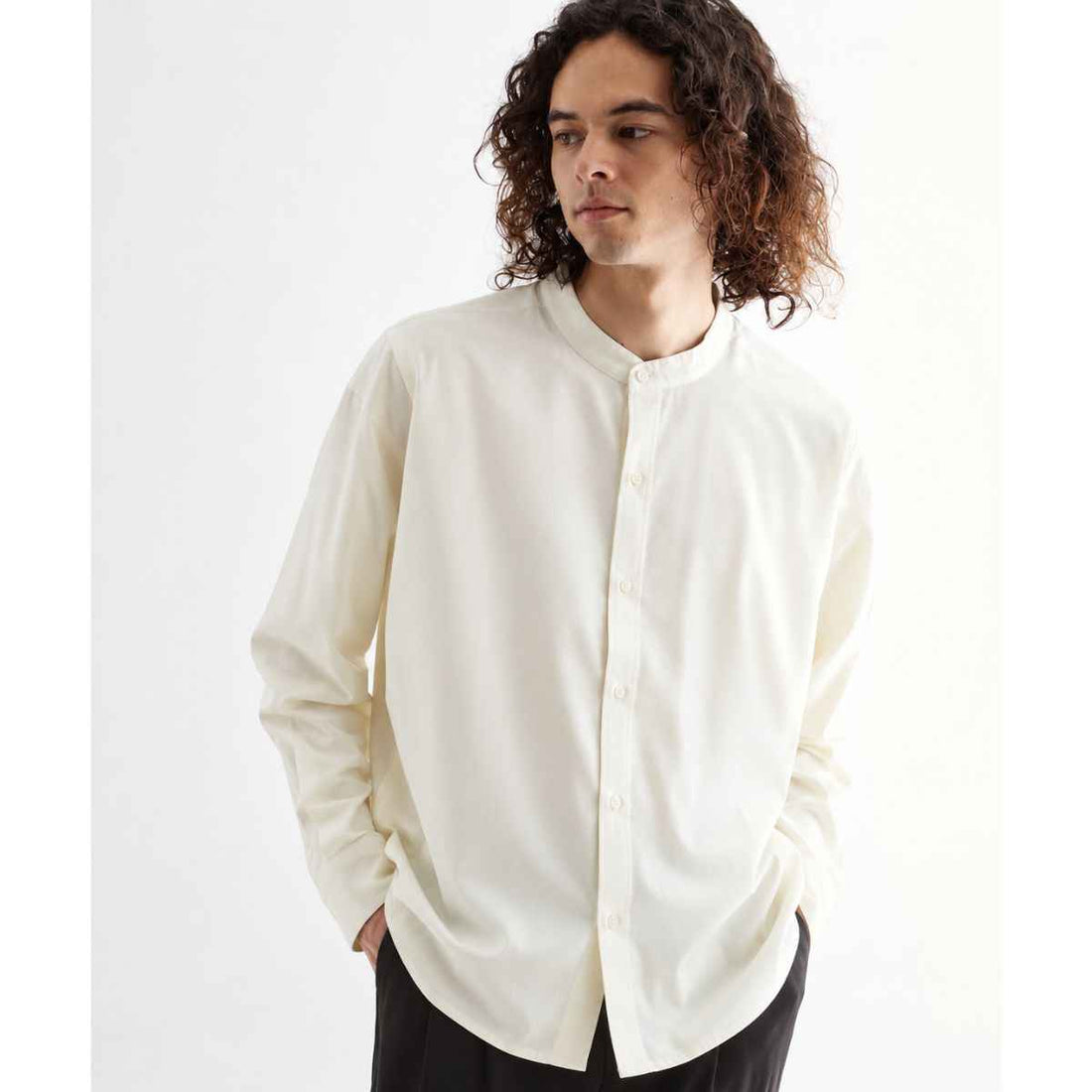 Off White Bend Collar Self Lining Shirt (A-3064)