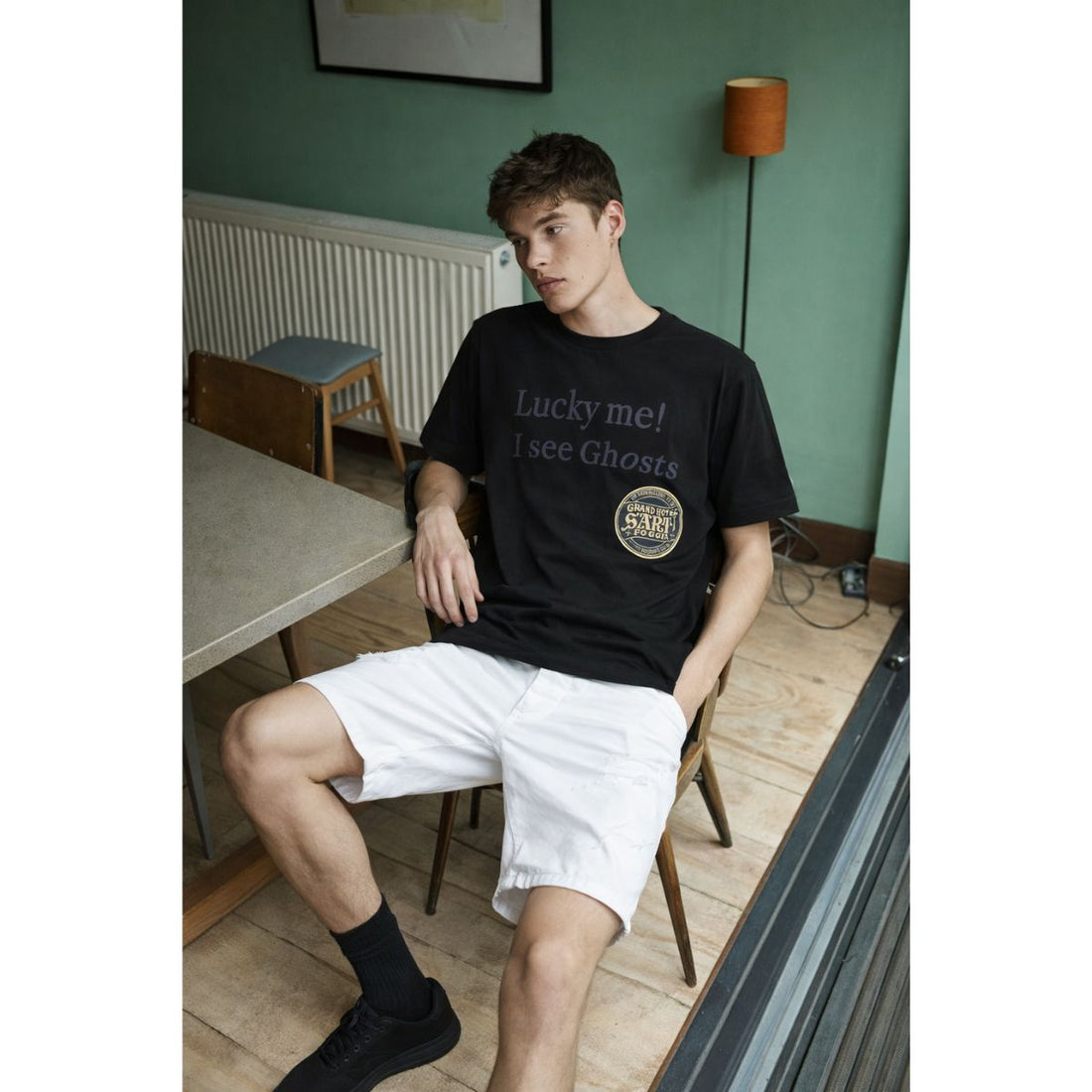 Black Light Printed Mens T-shirt (A-4151)
