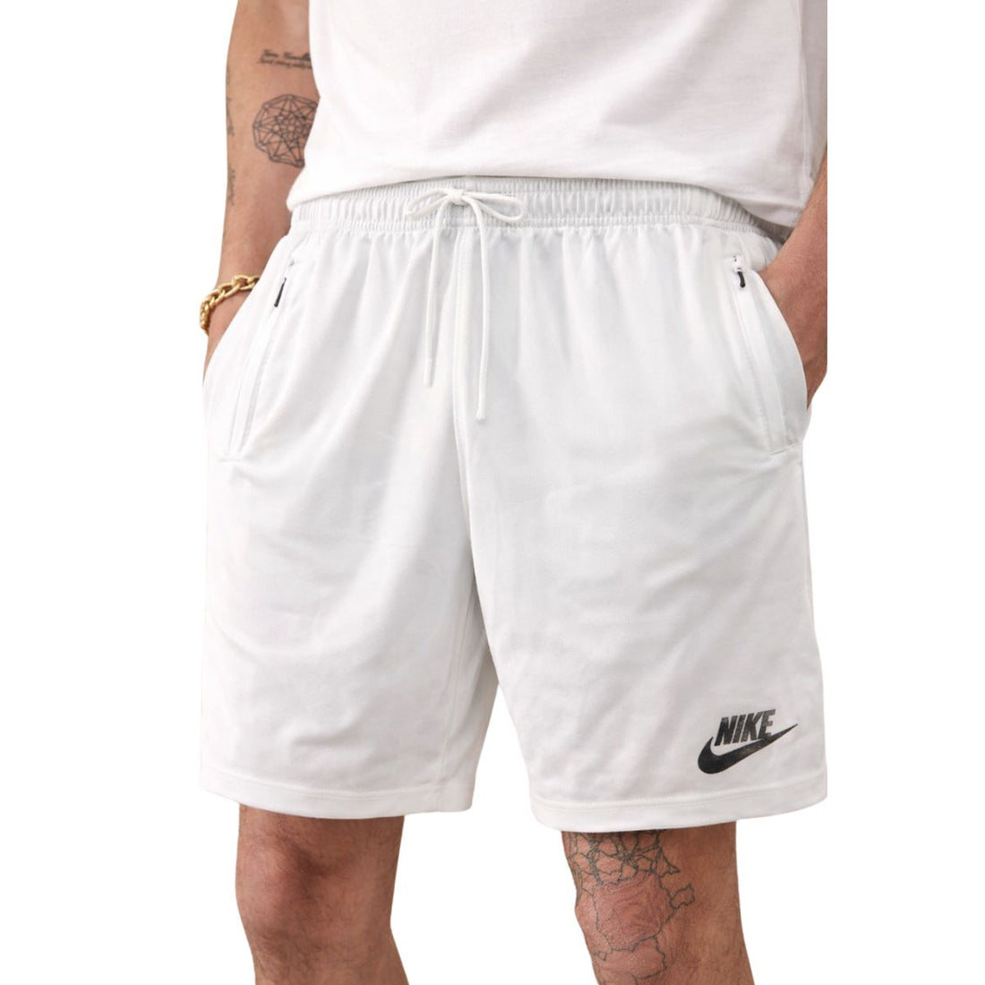 White Two Quarter Short (A-4517)