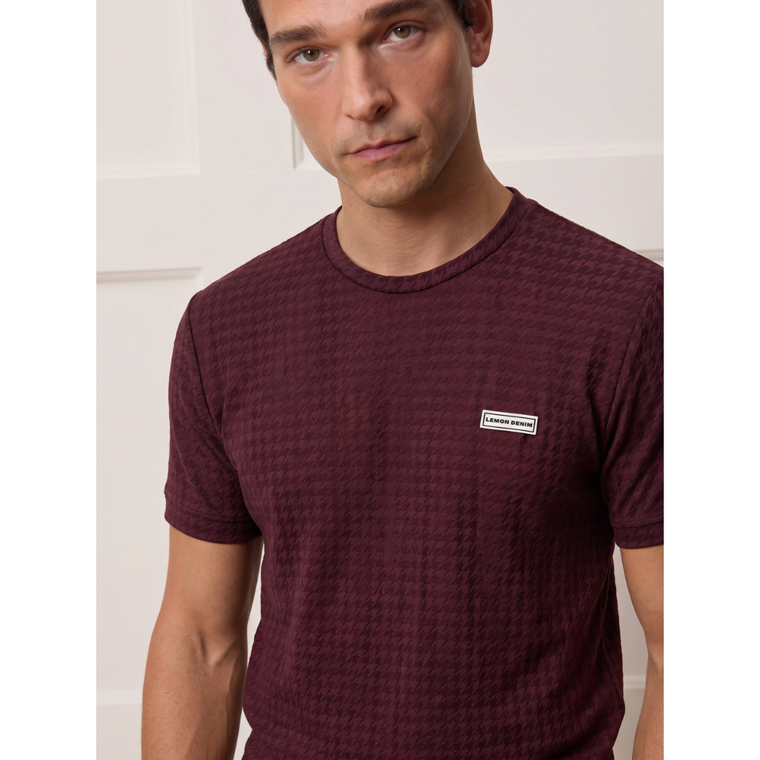 Maroon Self Texture Round Neck (A-5046)